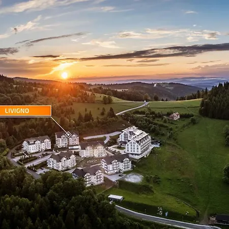 Livigno - Czarna Gora By Sun & Snow Z Nielimitowanym Basenem 公寓