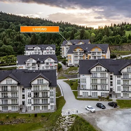 Livigno - Czarna Gora By Sun & Snow Z Nielimitowanym Basenem 아파트 시에나