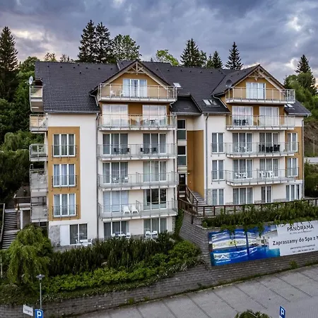 Livigno - Czarna Gora By Sun & Snow Z Nielimitowanym Basenem *