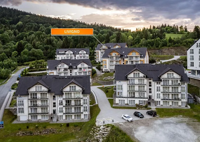 Livigno - Czarna Gora By Sun & Snow Z Nielimitowanym Basenem Daire Sienna (Klodzko)